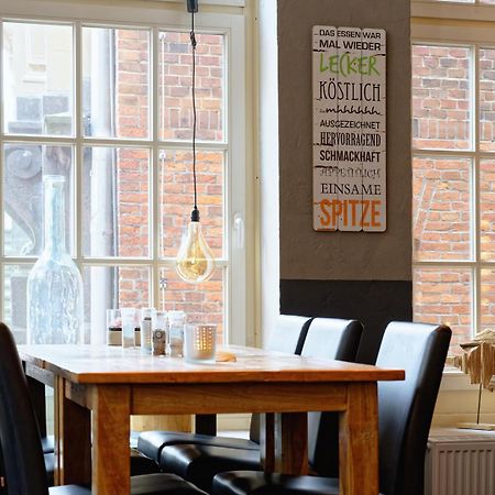Hotel Restaurant Haus Hamburg Leer Zewnętrze zdjęcie